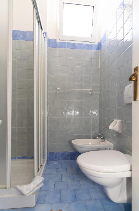 Hotel Villa Isola Rimini Extérieur photo
